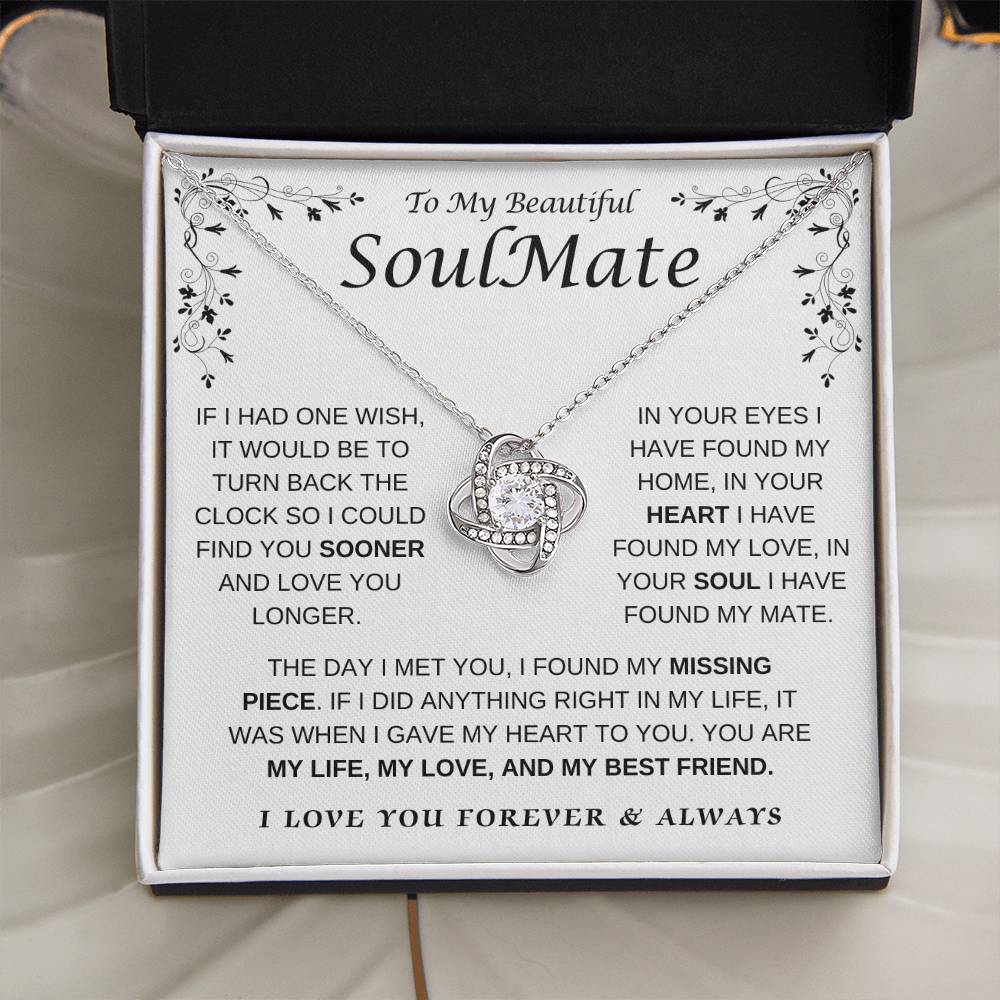 Love Knot Necklace - Soulmate